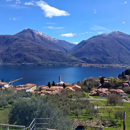 La Terrazza Di Samaino Апартаменты *